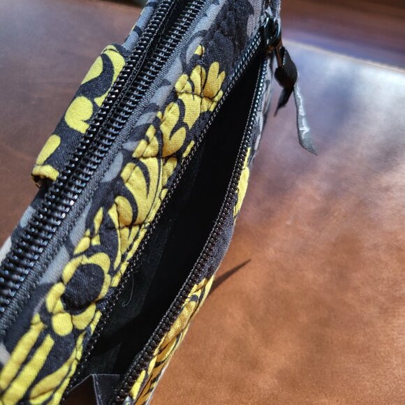 Vera Bradley Baroque Black Yellow Gray Turn Lock Quilted Zip Around Wallet - Picture 11 of 12